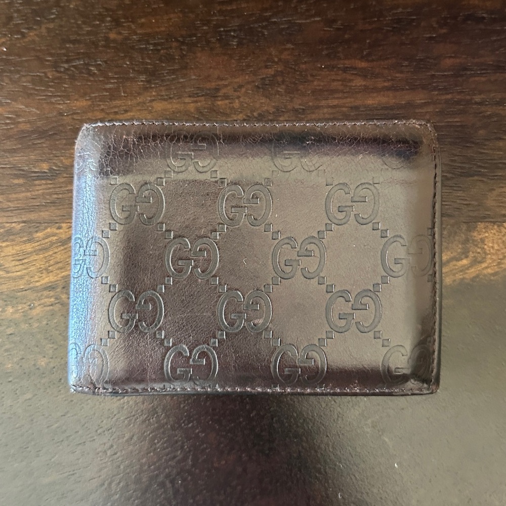 Gucci Logo Wallet - Men’s